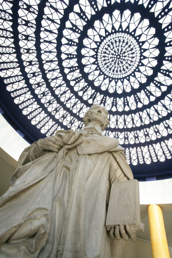 Lycée Fénelon, Statue de Fénelon, Cambrai