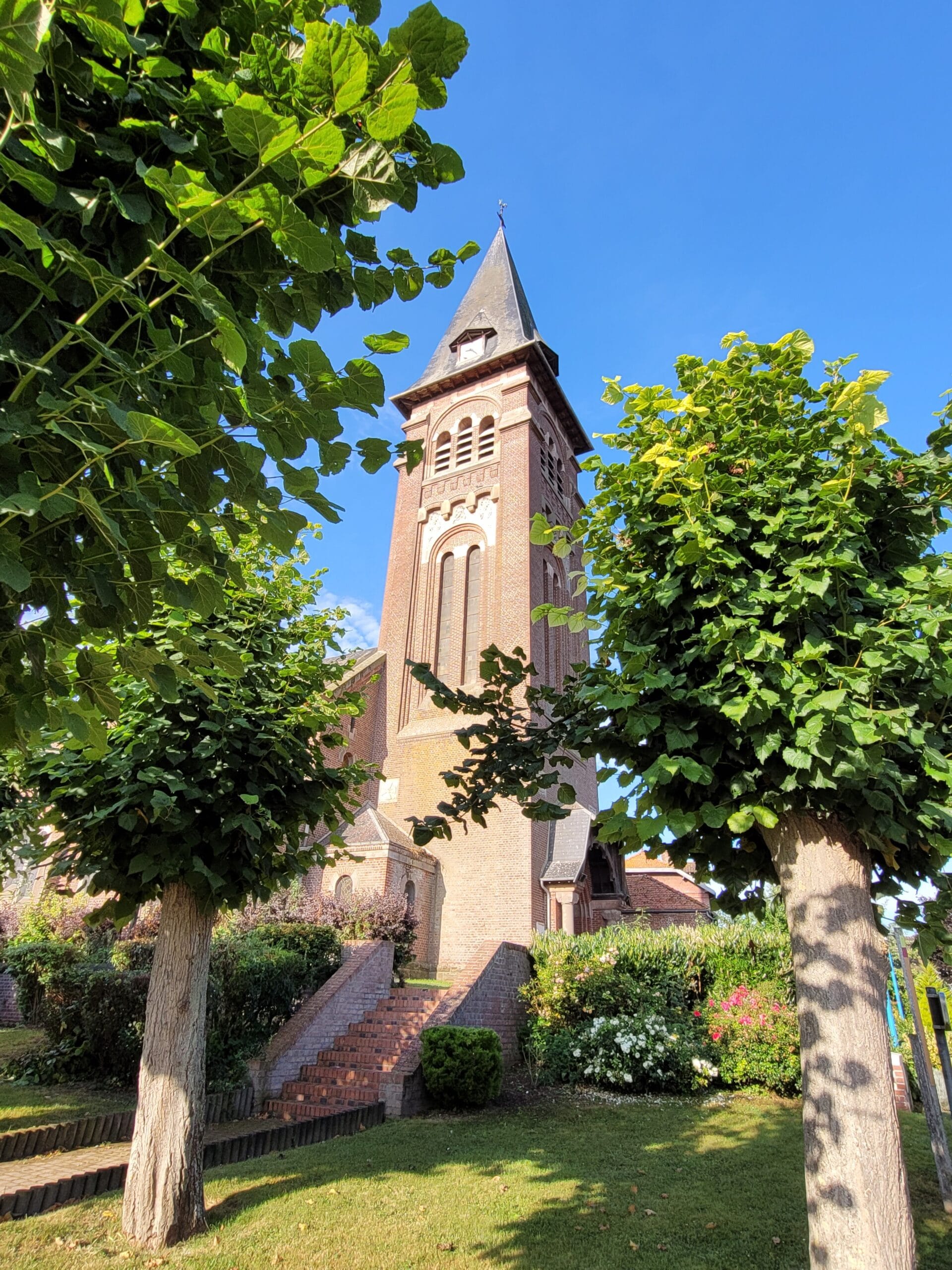 Eglise Saint Médard de Le Hamel – visite guidée