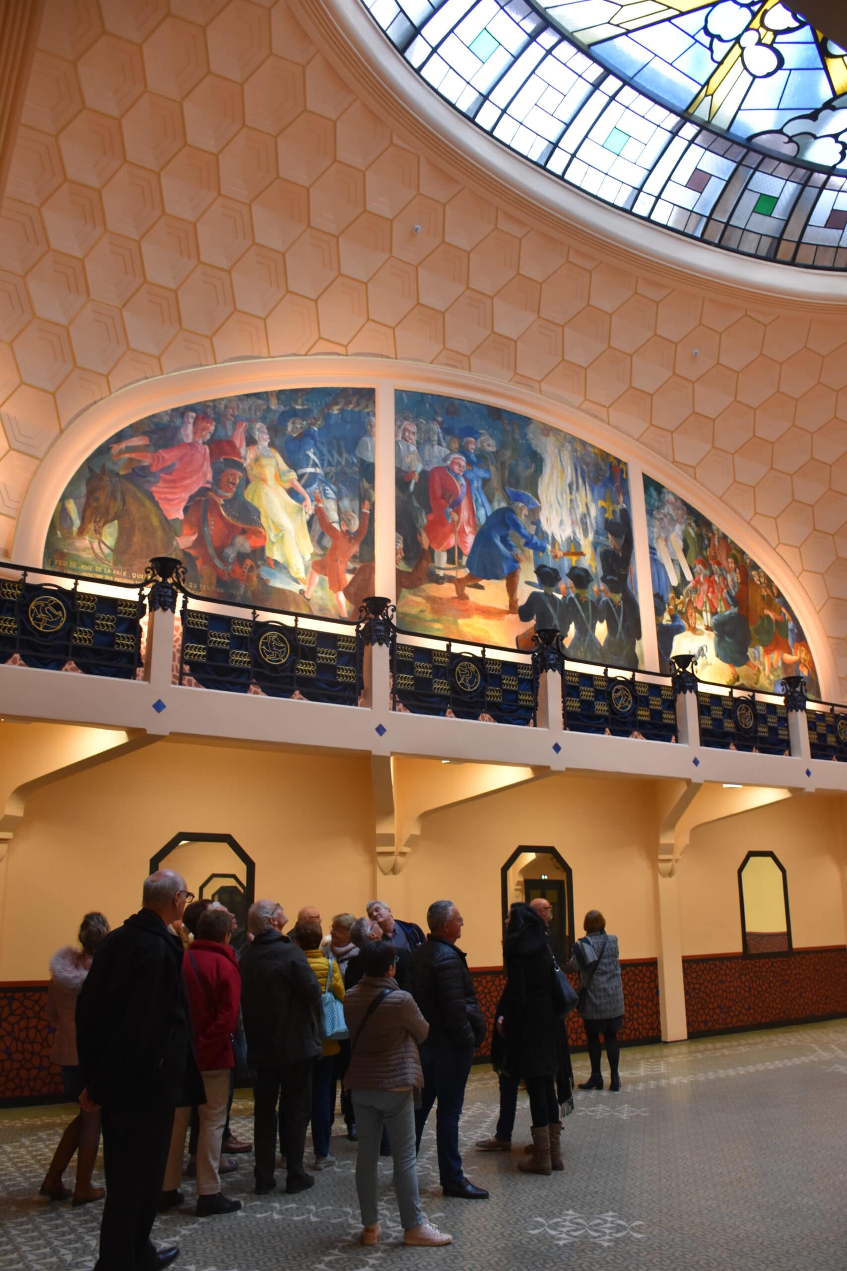 Visite de la salle Sthrau