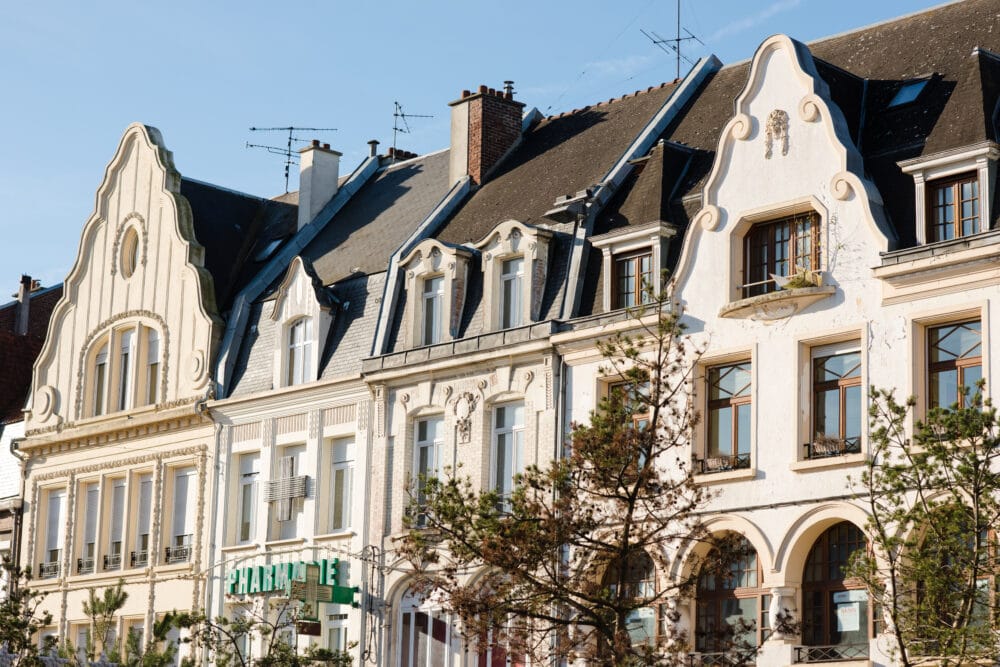 Façades de la place Aristide-Briand, Cambrai