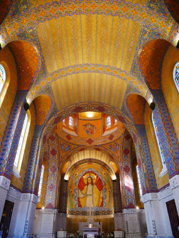 Intérieur basilique Notre-Dame de Lorette