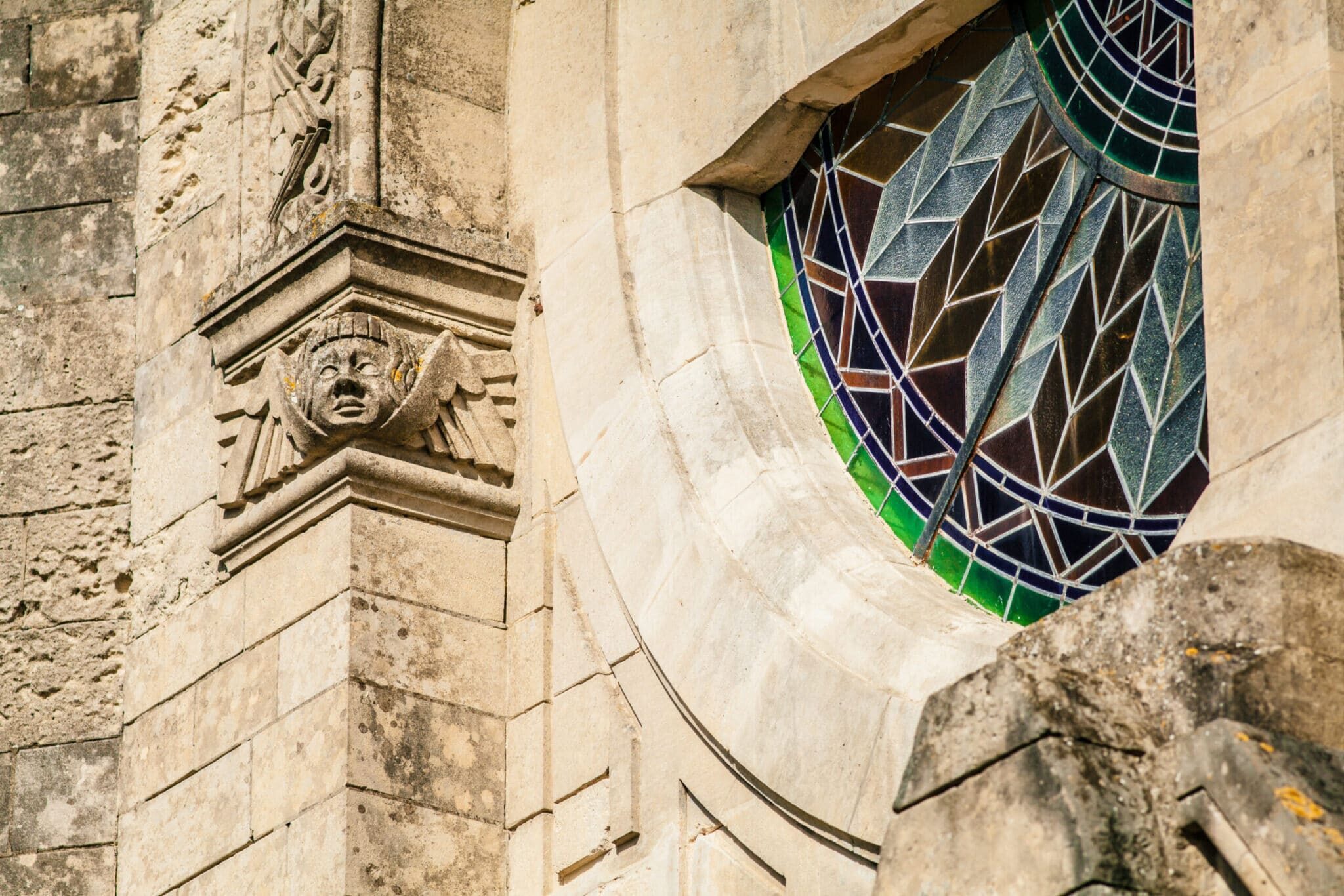 L’église Saint-Eloi de Poeuilly et son programme décoratif