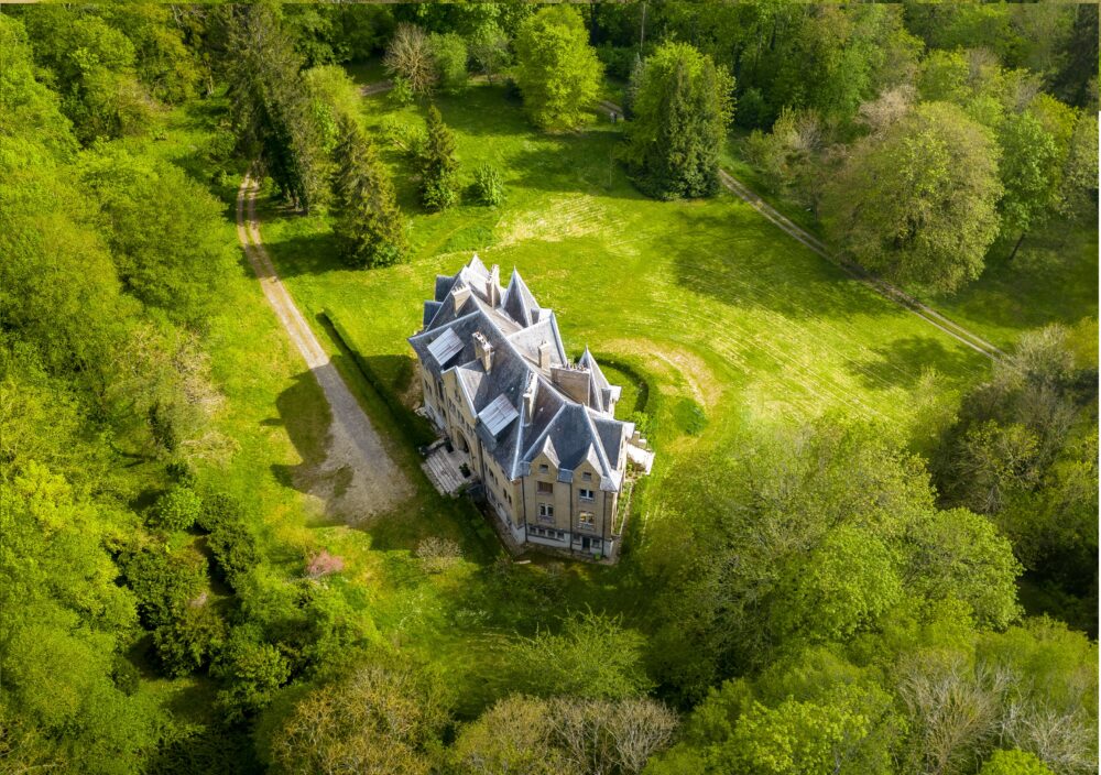 Château des Chaînées, Chevregny