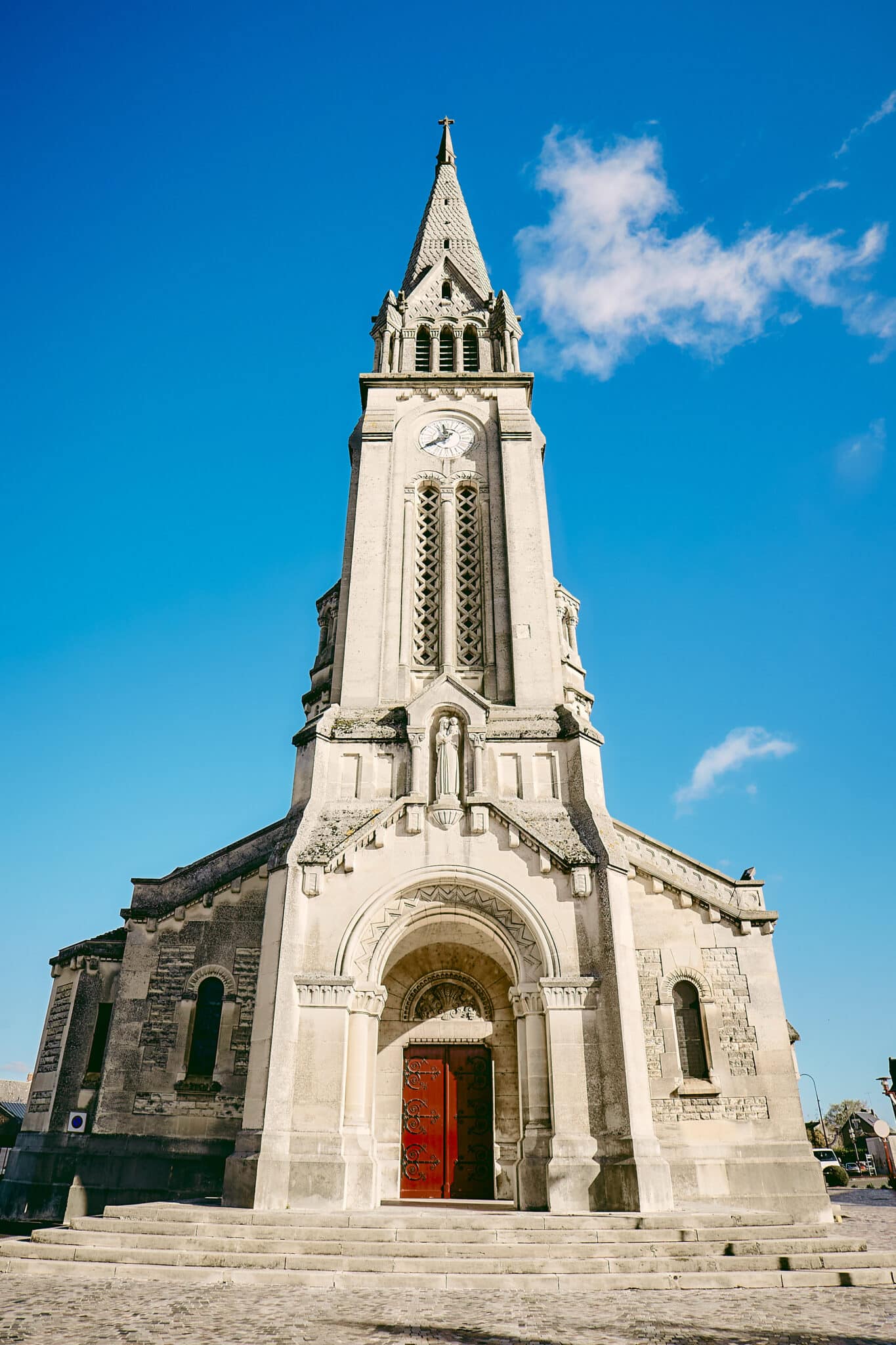 Visite des deux églises de Chauny