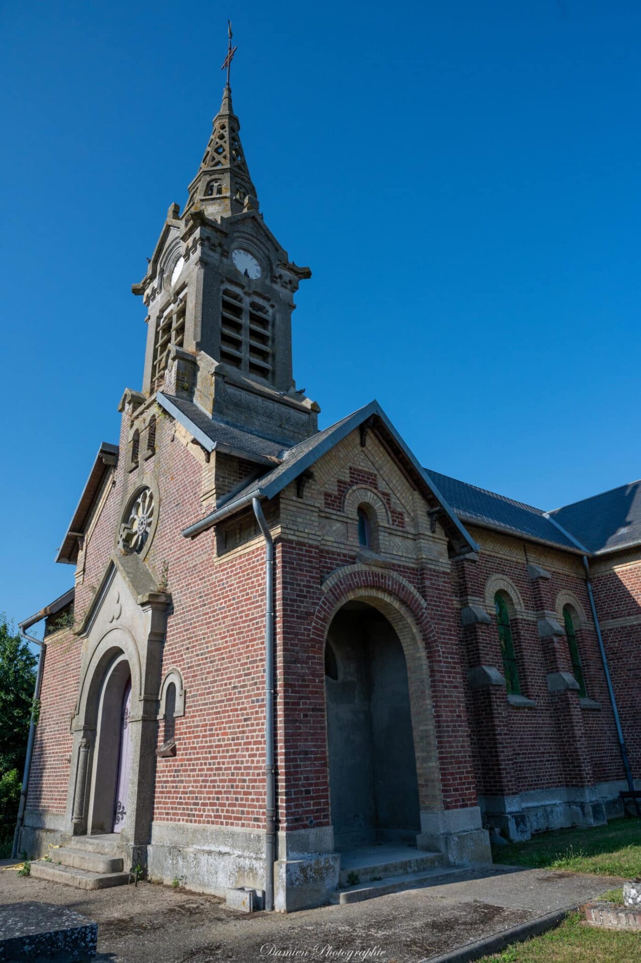 Église Saint-Jacques et Saint-Christophe de Ly-Fontaine