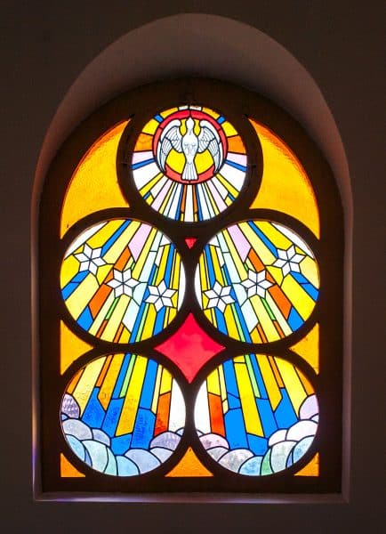 Le Duo d'églises Art déco de Gibercourt et Hinacourt