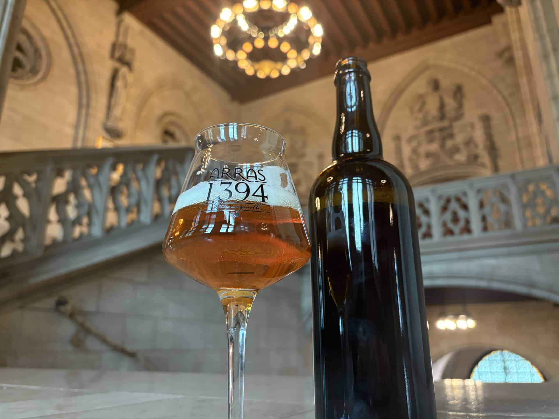 Bière et Art déco : une visite houblonnée de l’Hôtel de Ville