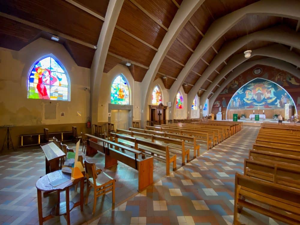 eglise-sainte-therese-douai-vitraux-patrimoine-douaisis-c-madame-judith-debryun-pilot-vitrailliste